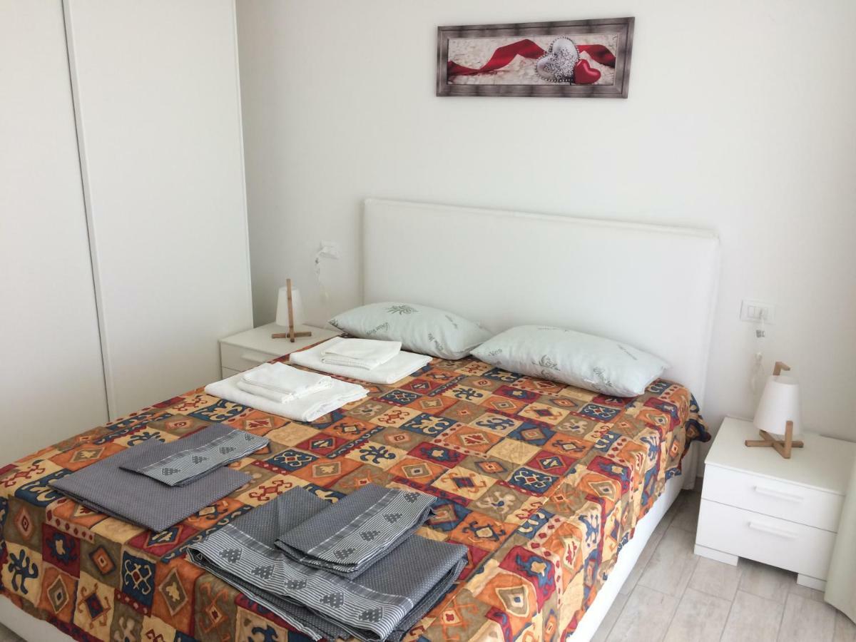 Mt Consulting Vacanze Cannigione Exterior foto